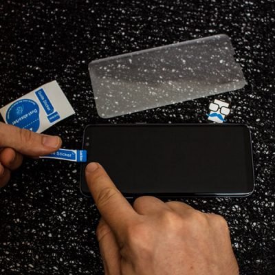 straken-protektor-za-tsyal-ekran-za-samsung-s-uv-lampa-postavyane-3 straken-protektor-za-tsyal-ekran-za-samsung-s-uv-lampa-postavyane-3