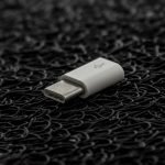 Prehodnik-ot-Type-C-kam-Micro-USB-byal-TopCase-2