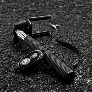Selfie stick cu telecomandă Bluetooth, 107 cm, Negru