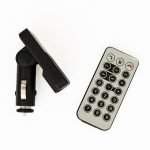 transmisor-za-kola-bluetooth-audio-kit-za-razgovori-s-distantsionno-i-display-usb-port-cheren-topcase-2