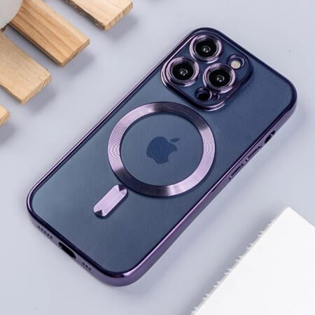 Husă transparentă de lux cu MagSafe pentru iPhone 15 Pro Max - Violet 1 Husă transparentă de lux cu MagSafe pentru iPhone 15 Pro Max - Mov