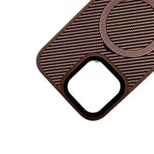 Husă Premium Carbon MagSafe pentru iPhone 15 Pro - Titanium Gold