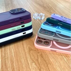 Екипът на Topcase е наясно колко е ценен за вас мобилният ви телефон. За това сме си поставили за цел да предоставим максимална цялостна защита за телефона ви. Също така знаем, че колкото повече време останете незащитени, толкова е по-голям и риска от счупване или нараняване. Именно за това се стремим да доставим всяка една доставка за възможно най-кратък срок.