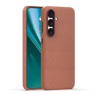 La Topcase, știm că smartphone-ul tău este o parte integrantă a vieții tale de zi cu zi și merită protecție fiabilă încă din prima zi. De aceea, selectăm cu atenție fiecare produs din catalogul nostru pentru a-ți oferi huse, protecții și accesorii de calitate care combină securitatea, stilul și confortul. Serviciul rapid este la fel de important pentru noi. Ne străduim să procesăm și să expediem fiecare comandă cât mai repede posibil, astfel încât dispozitivul tău să poată primi protecția necesară, fără a aștepta inutil. Pentru că noi credem că liniștea sufletească începe cu un telefon bine protejat.