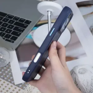 Echipa Topcase este conștientă de cât de valoros este telefonul mobil pentru tine. De aceea, ne-am propus să oferim o protecție maximă și completă pentru telefonul tău. De asemenea, știm că, cu cât îl lași mai mult timp neprotejat, cu atât este mai mare riscul de spargere sau accidentare. De aceea, ne străduim să livrăm fiecare livrare în cel mai scurt timp posibil.